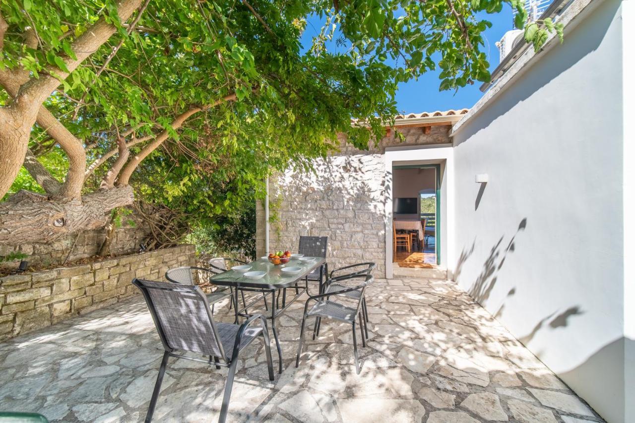 Villa Adamantia Paxos ガイオス エクステリア 写真